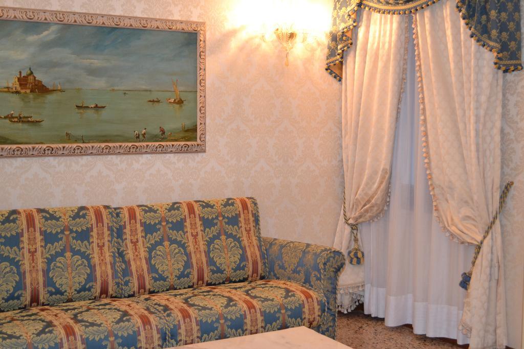 Guest House La Chicca Venise Extérieur photo