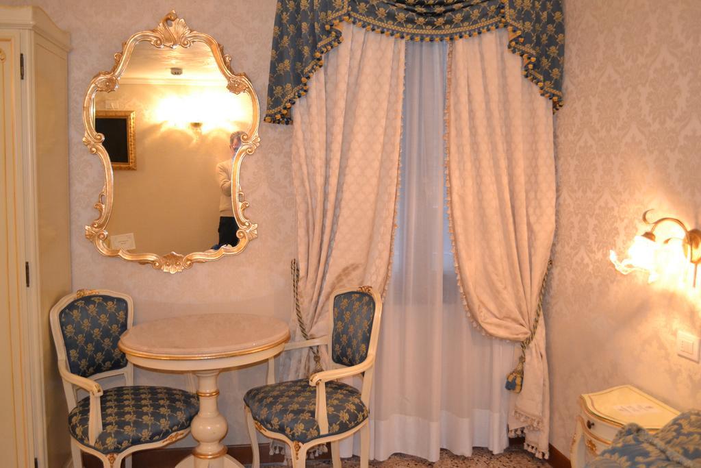 Guest House La Chicca Venise Extérieur photo